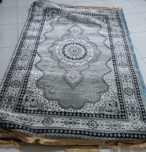 WhatsApp Image 2025-12-08 at 12.18.47 PM (1) Silky Polyester Touch Prayer Mat