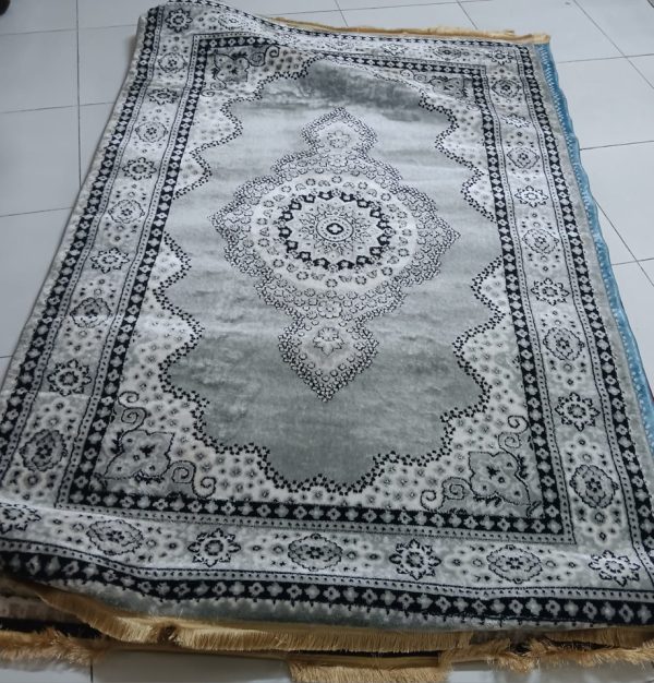 Silky Polyester Touch Prayer Mat