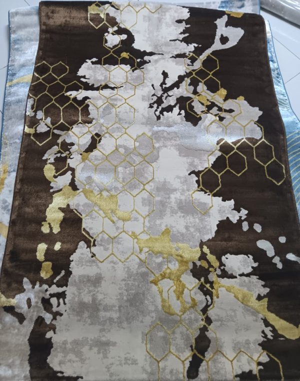 Milano 3D carpet - Brown with Gold finish (5*8)